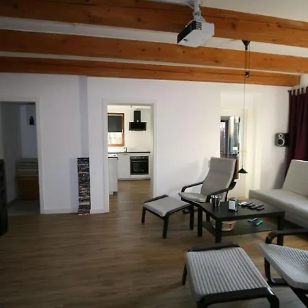 Apartment Cultivation House With Theater & Terrace *